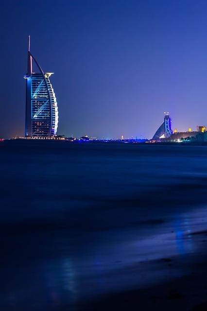 burj-al-arab-1227543_640 (1)